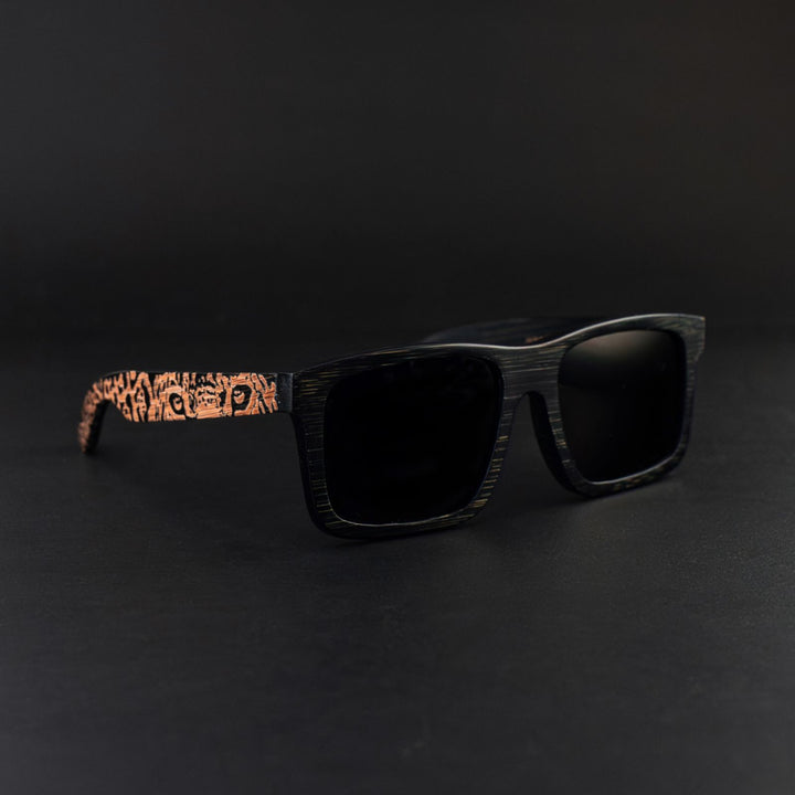 Lentes de sol Kaybo Jaguar, bambú con grabado láser de motivo felino precolombino