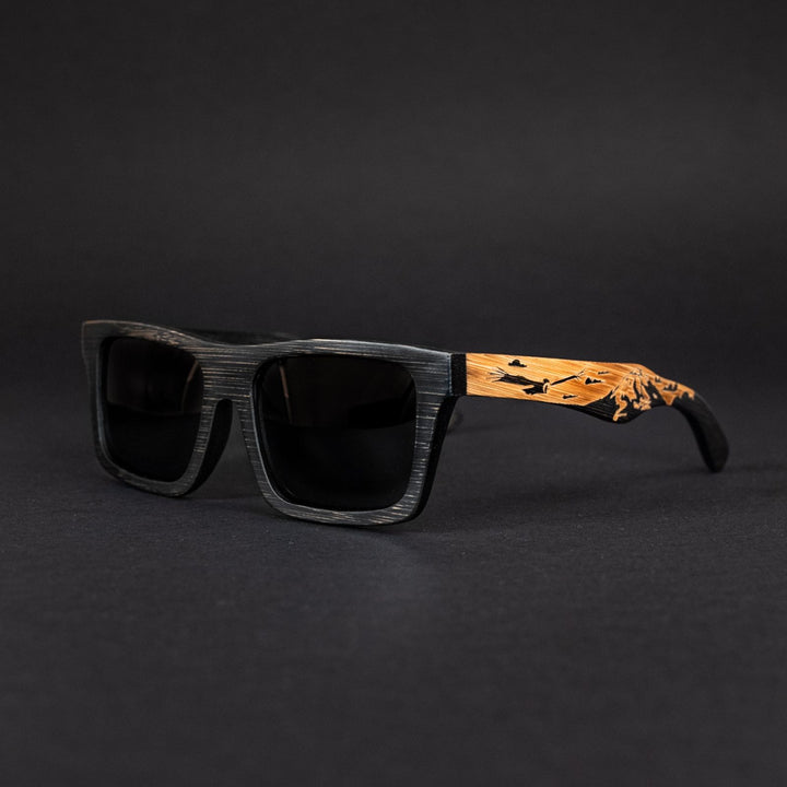 Lentes de sol Kaybo Misti, bambú con grabado láser inspirado en el volcán Misti