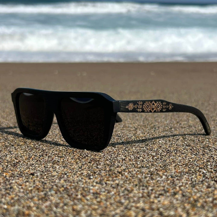 Lentes de sol Kaybo Paracas, bambú con grabado láser de textiles Paracas